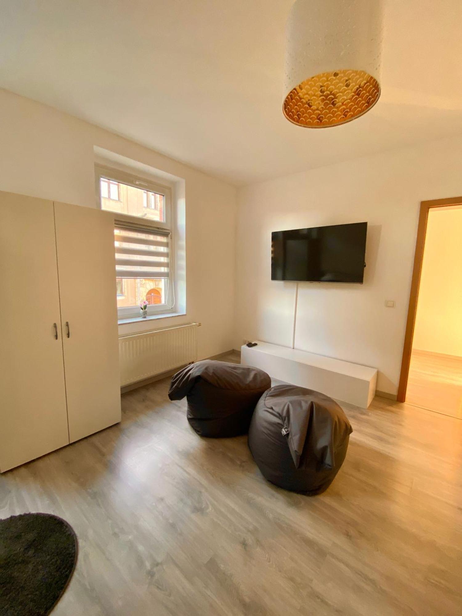 Schoene 3-Zimmer Monteurswohnung Im Sueden Von Leipzig Eg Kültér fotó